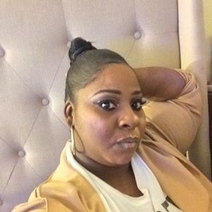 Meet your Posher, Rhonda